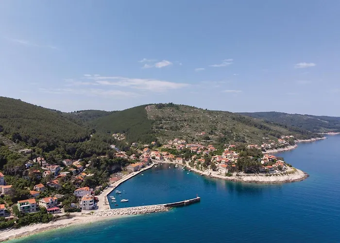 Holiday home Holiday Home Prigradica Bb