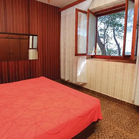 Holiday Home Prigradica Bb Holiday home Blato (Korcula)