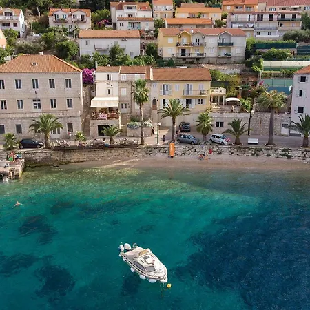 Holiday Home Prigradica Bb Holiday home Blato (Korcula)